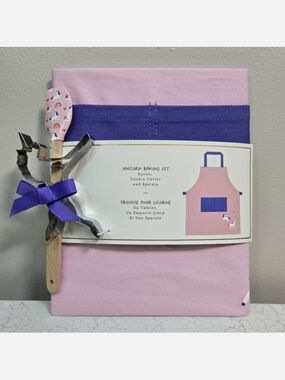 🦄Unicorn Baking Set W/ Apron, Spatula, &Cutter + 🆓️ 🌈Eraser Set ~ NWT